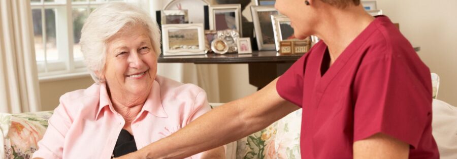 Yaşlı Hasta Bakımı Hakkında Önemli Bilgiler 1 Yaşlı Hasta Bakımı Hakkında Önemli Bilgiler