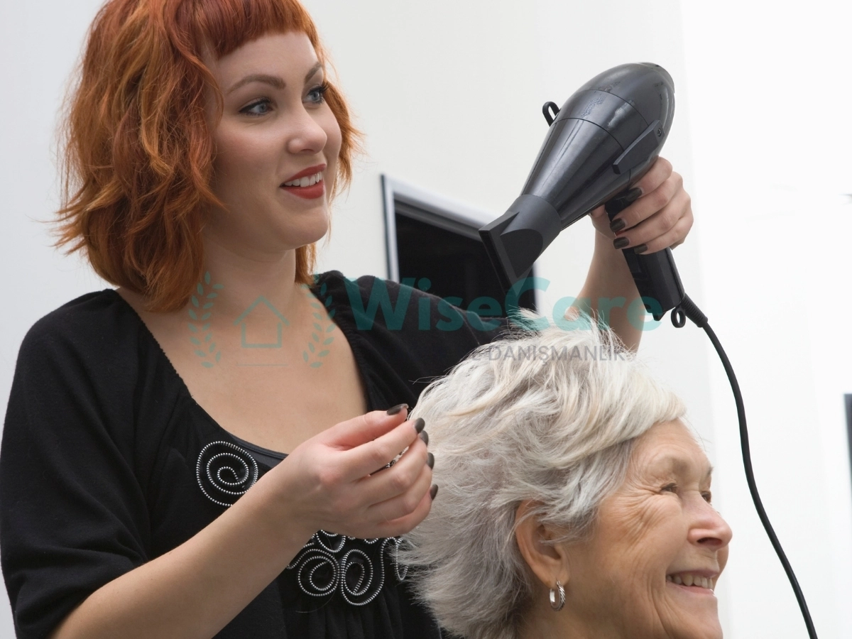 Evde Kuaför Hizmetinin Faydaları Nelerdir? 2 Evde Kuaför Hizmetinin Faydaları Nelerdir?